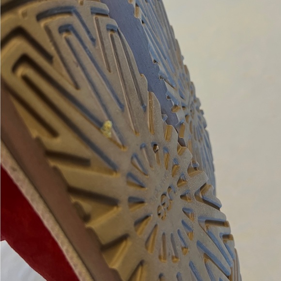 7 Ugg Selene Boot Red Suede Nautical Rope Back Accent warm rare excellent condit - Picture 8 of 15